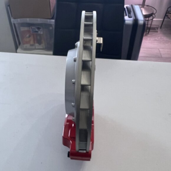 AutoArt Brand Racing Brake Slotted Disc Rotor & Red Caliper Shaped Clock! - Picture 6 of 14